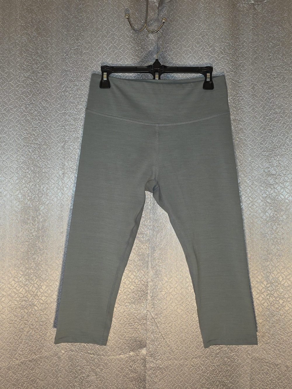 KORSA by Road Runner Women's Gray Athletic Leggings